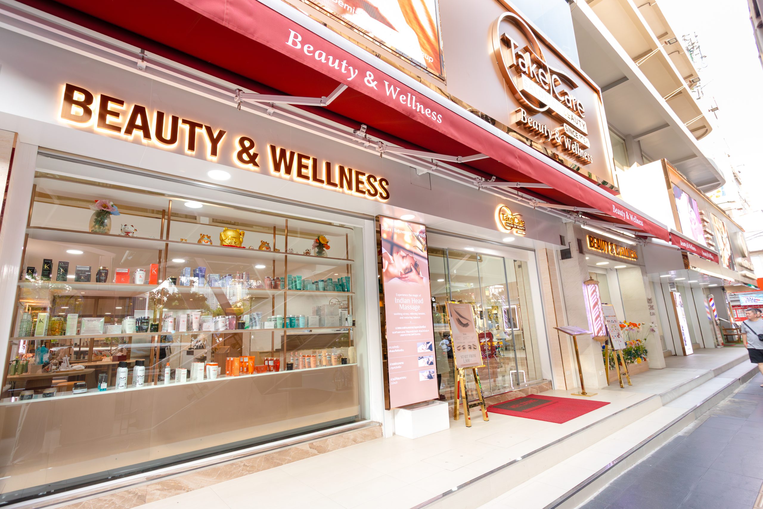 สาขาบริการที่ Take Care Salon Of Beauty สุขุมวิท 35