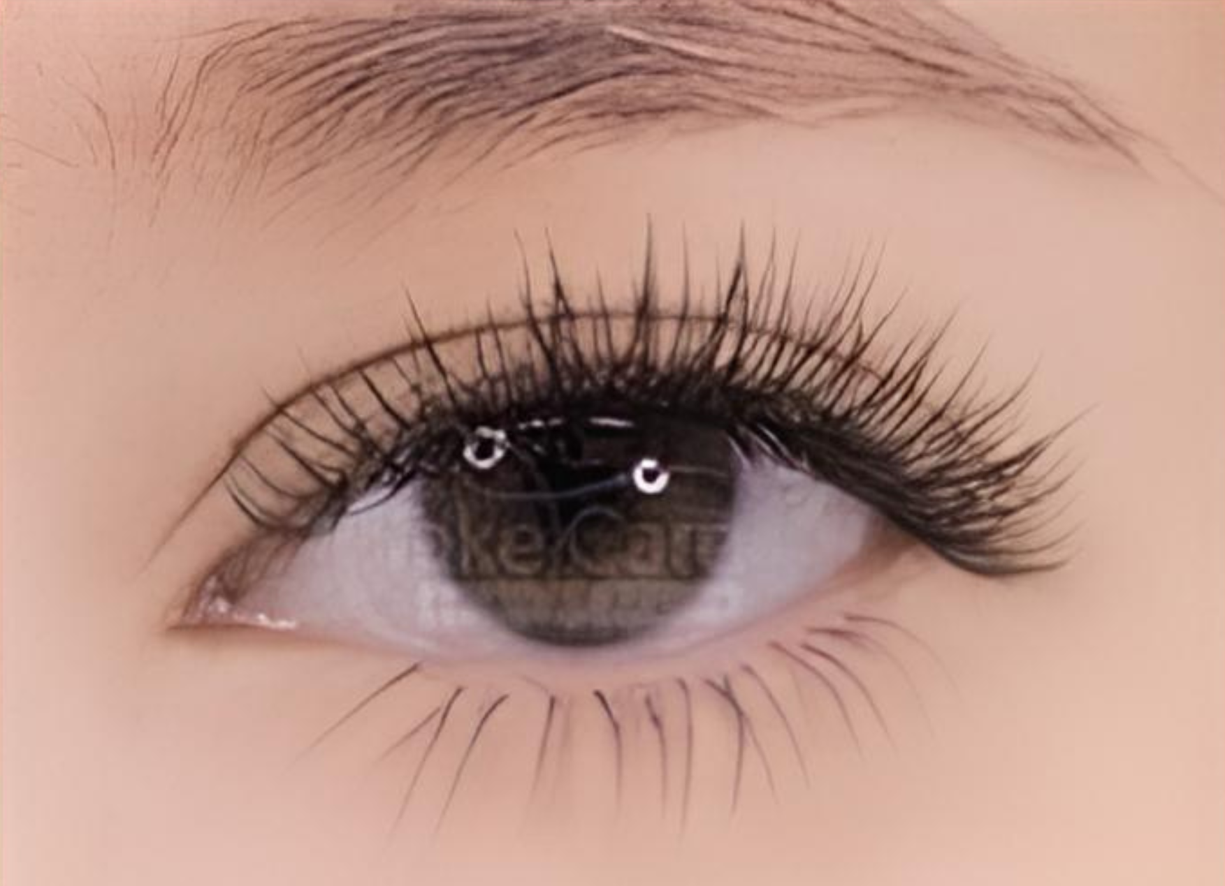 Natural-Charming Eyelash Design