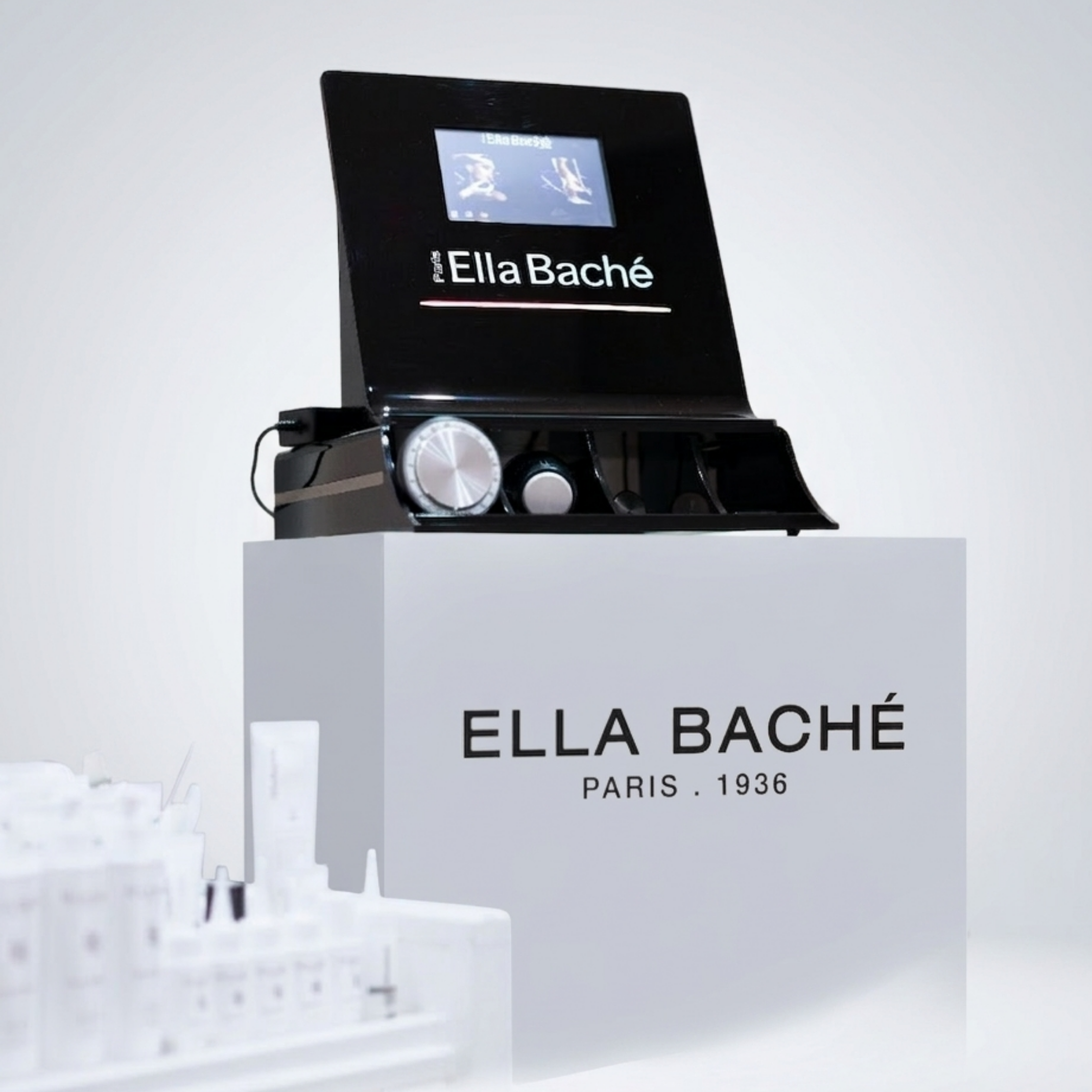Ella Baché Paris